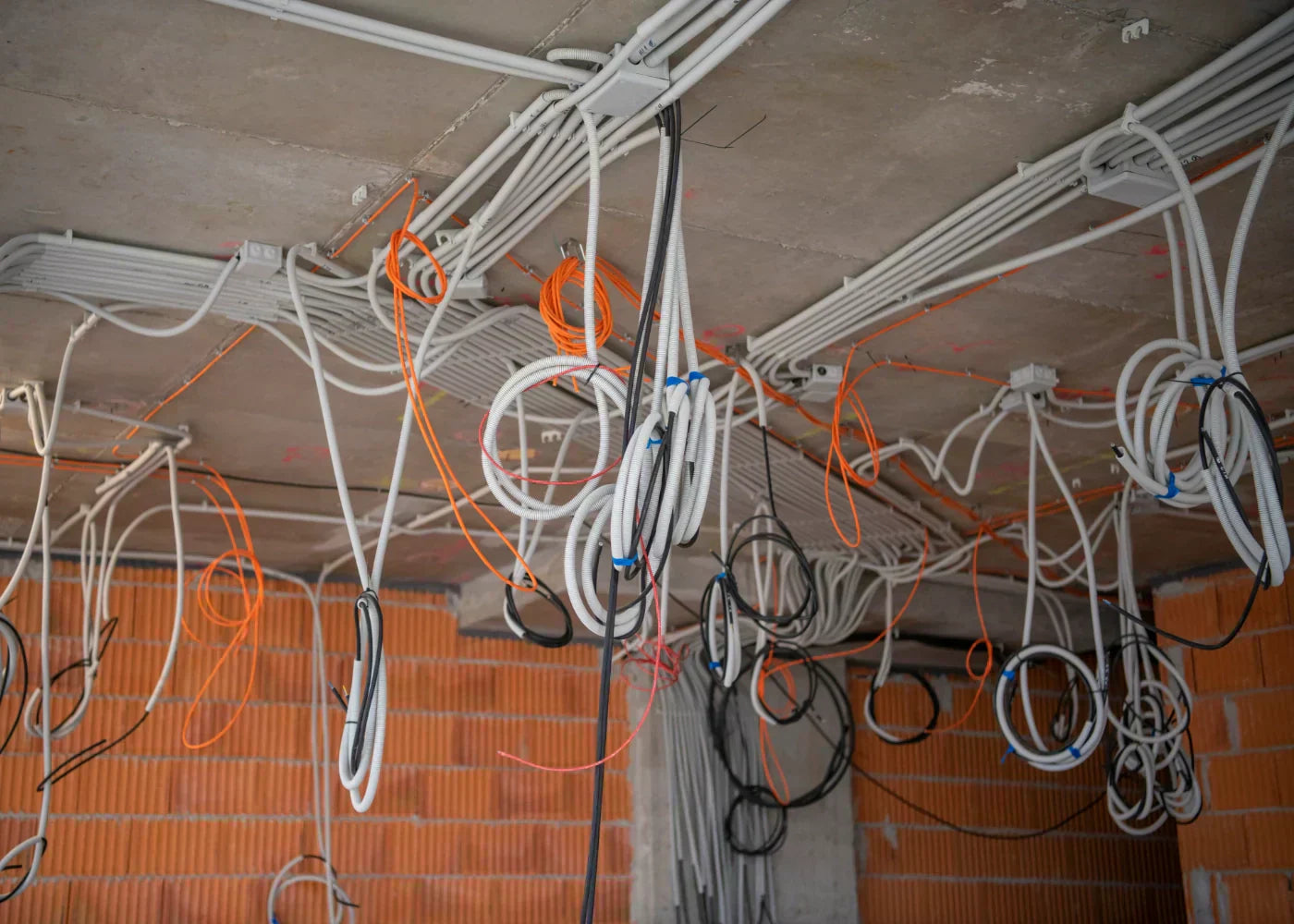 Poor Cable Management Rack Example Hidden Costs of Poor Cable Management | Blitz Systems