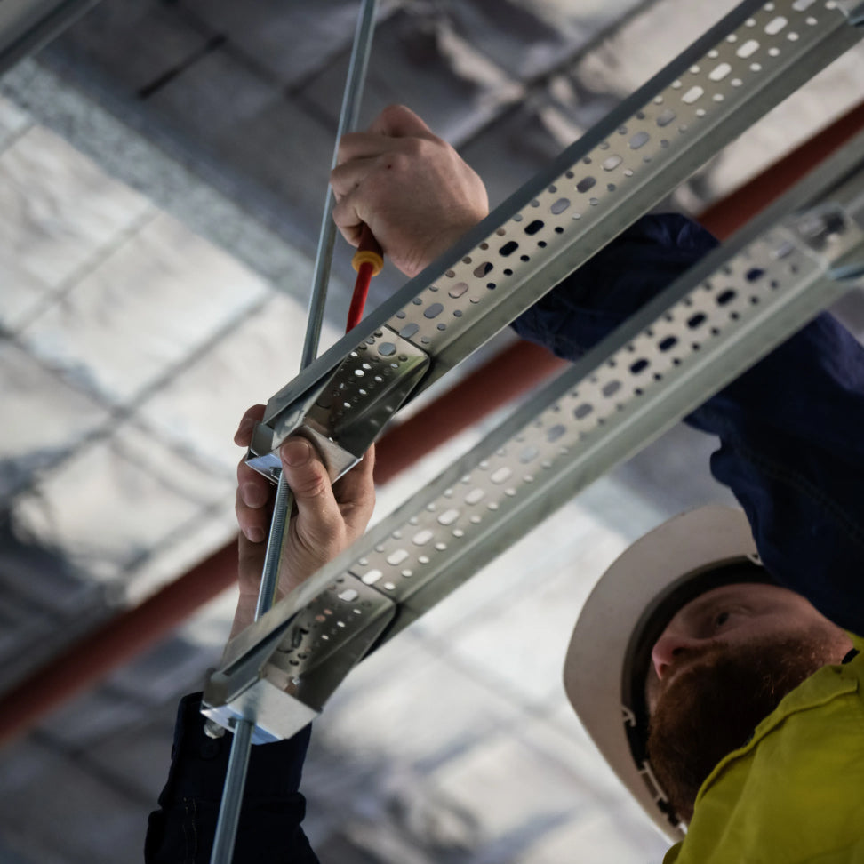 Stud Backing Support STUDBITE Trapeze Support Adaptor | Blitz Systems